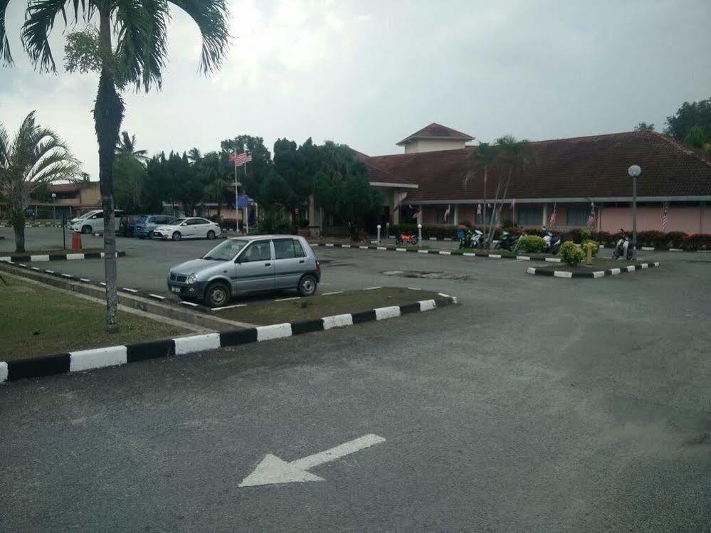 Hotel Seri Malaysia Мерсинг Экстерьер фото